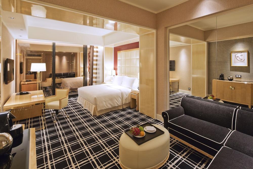 فندق ذا لين تايتشونغ المظهر الخارجي الصورة A suite at the hotel