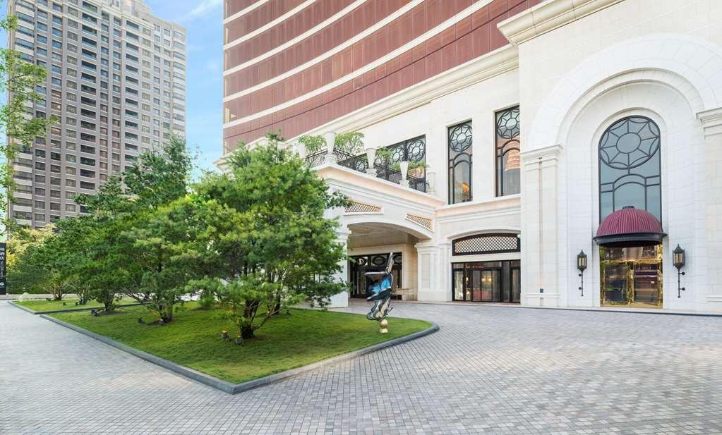 فندق ذا لين تايتشونغ المرافق الصورة The entrance of the hotel