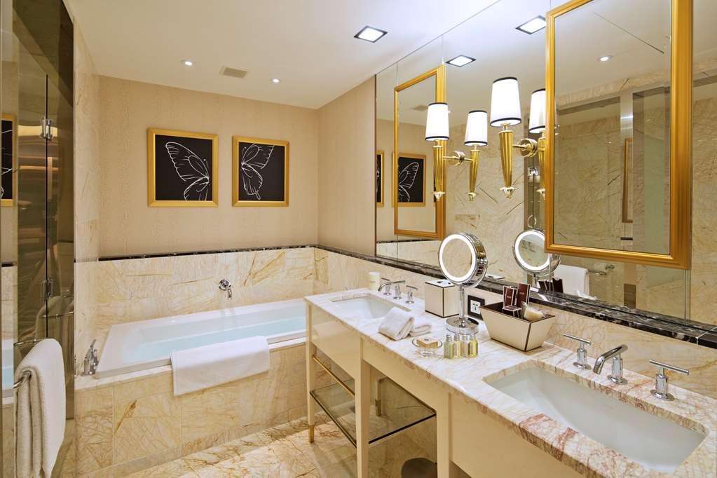 فندق ذا لين تايتشونغ المظهر الخارجي الصورة Bathroom
